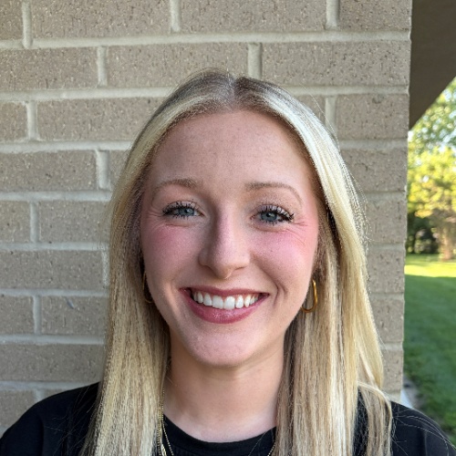 brittany lewark profilephoto