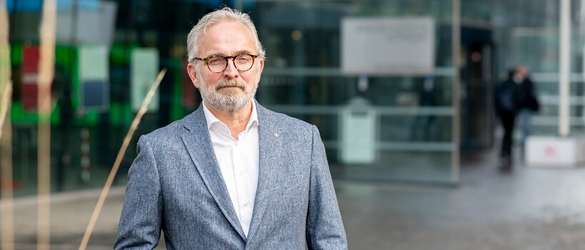 sectorspecialist overheid jan van den hoogen arbo unie