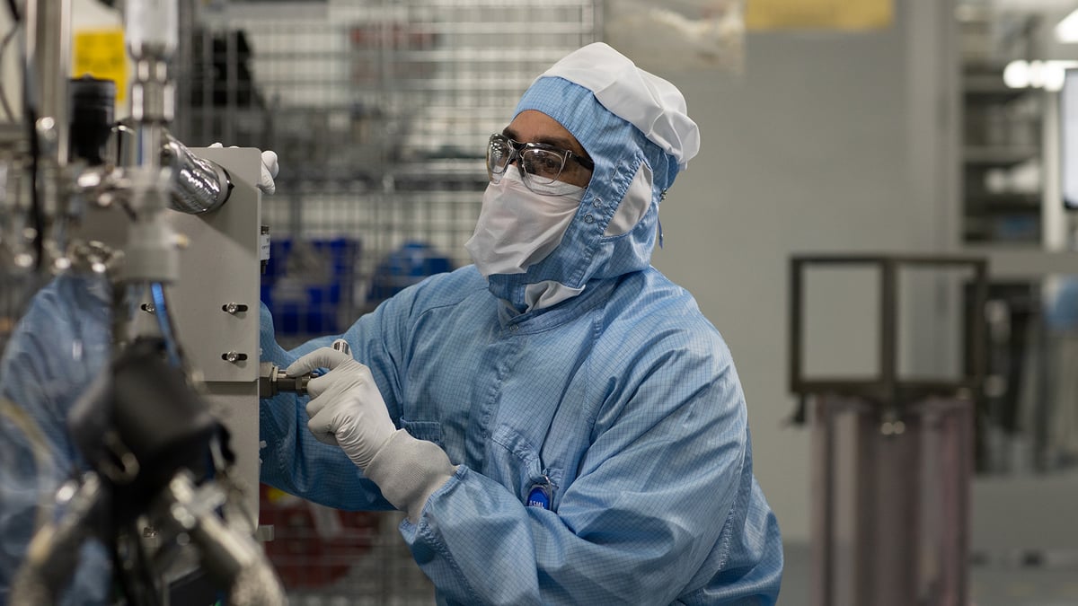 About ASML | Supplying the semiconductor industry