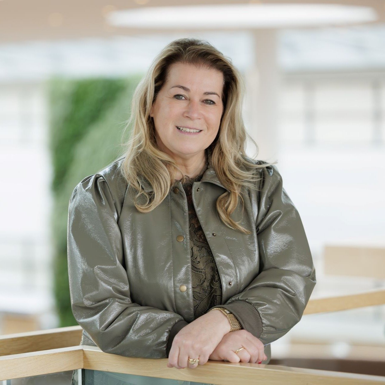 Corrinne Verhoeven Corrinne Verhoeven