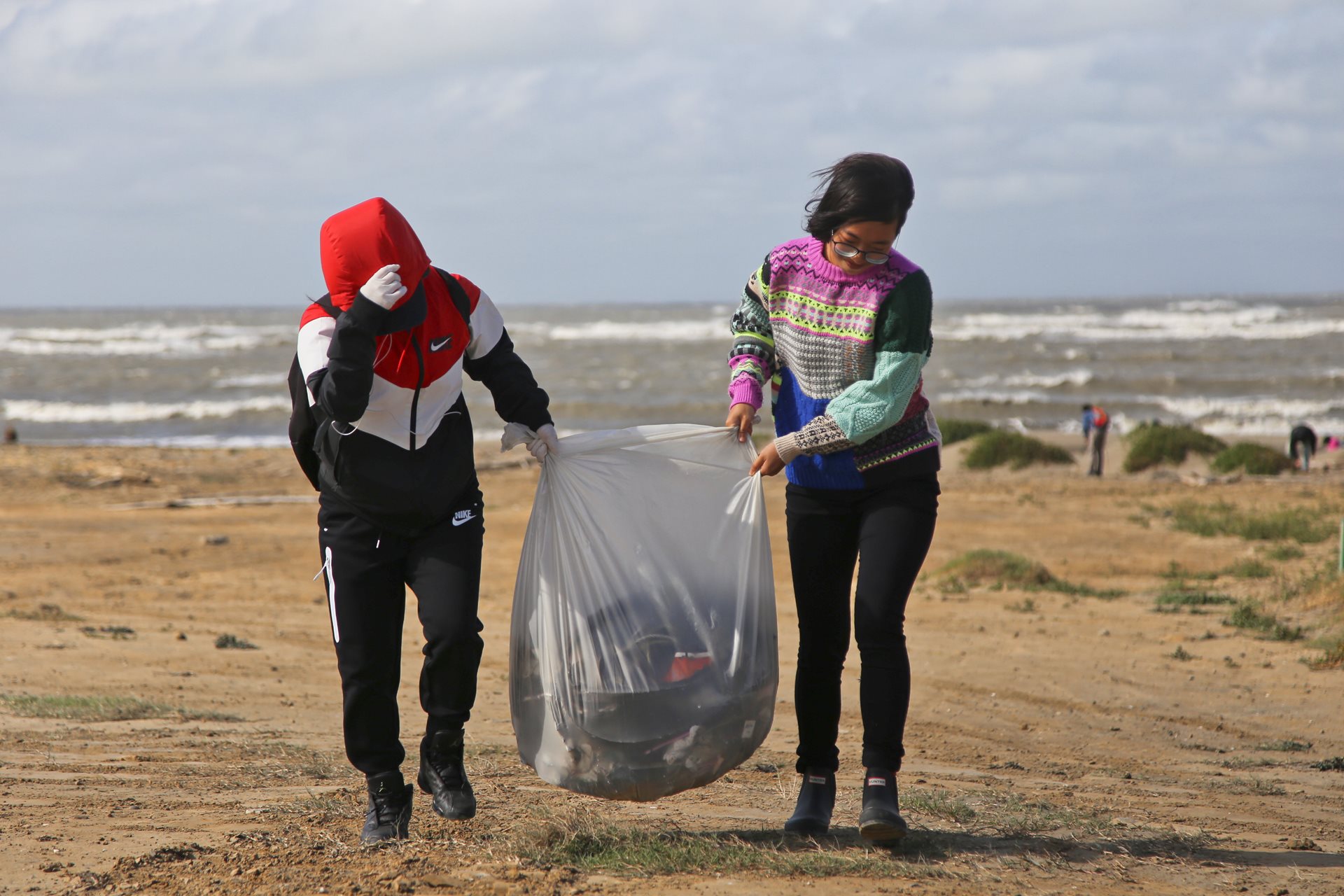 Coastal cleanup