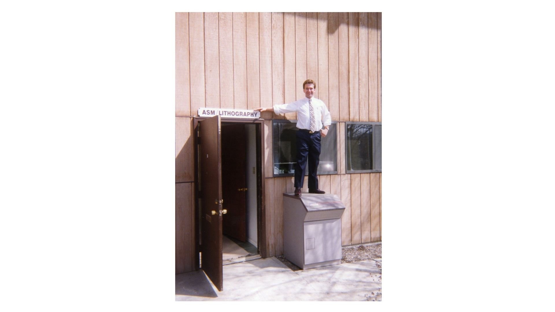 Ted in front of the IBM Fishkill office where the first PAS 5500 was installed. Ted in front of the IBM Fishkill office where the first PAS 5500 was installed.