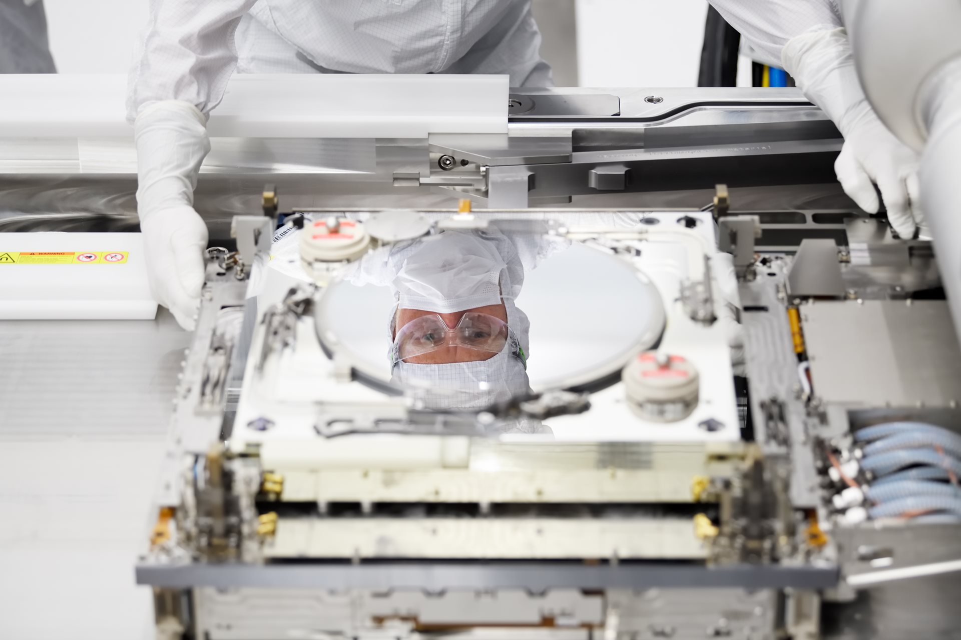 ASML Cleanroom EUV Wafer Stage Training