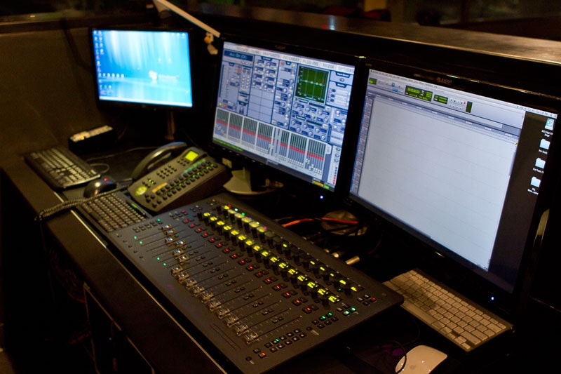 CS_CorusRadio_800A