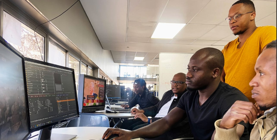 Editing team collaborates on a story at Newzroom Afrika
