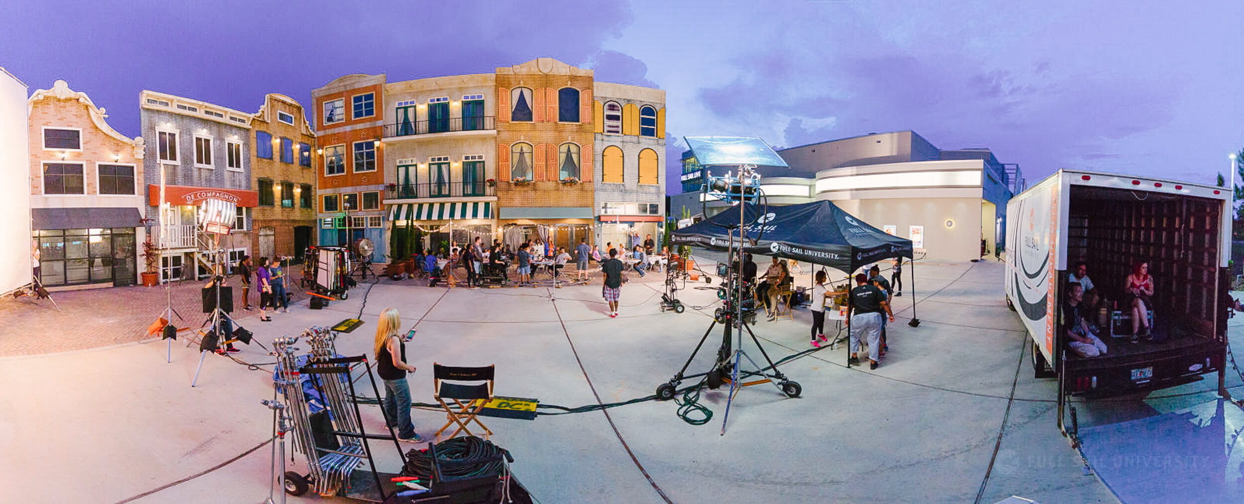 2_Film Backlot