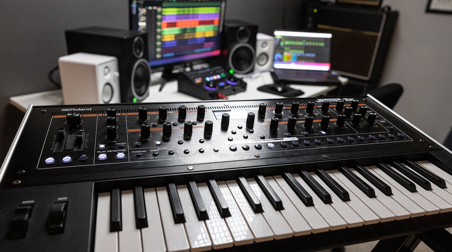 Ultimate Guide to Using MIDI in Music Production