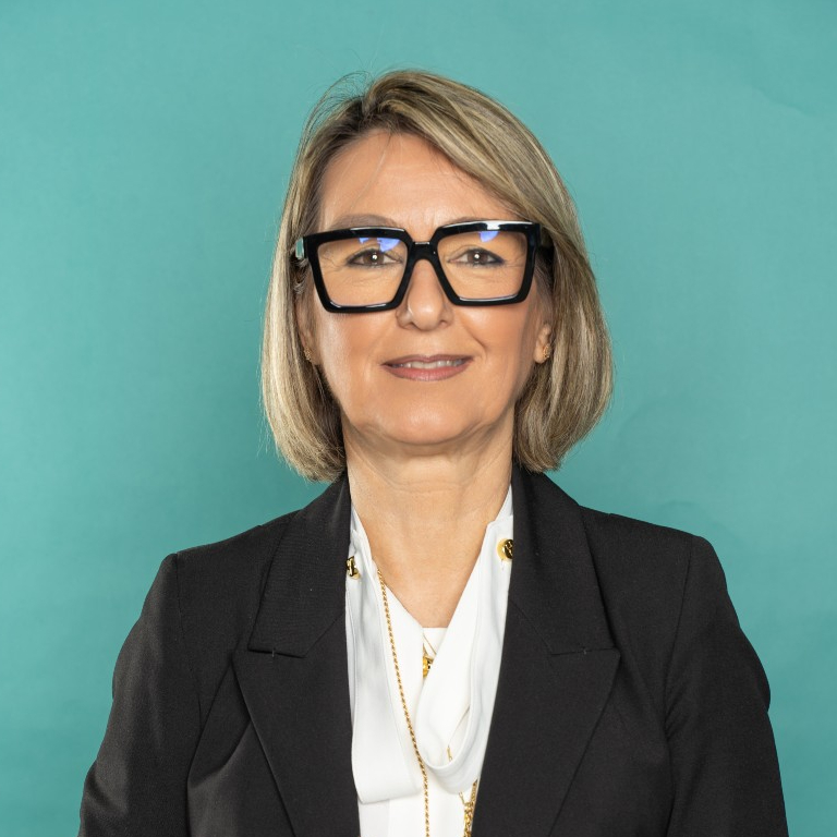 Lucia 768px
