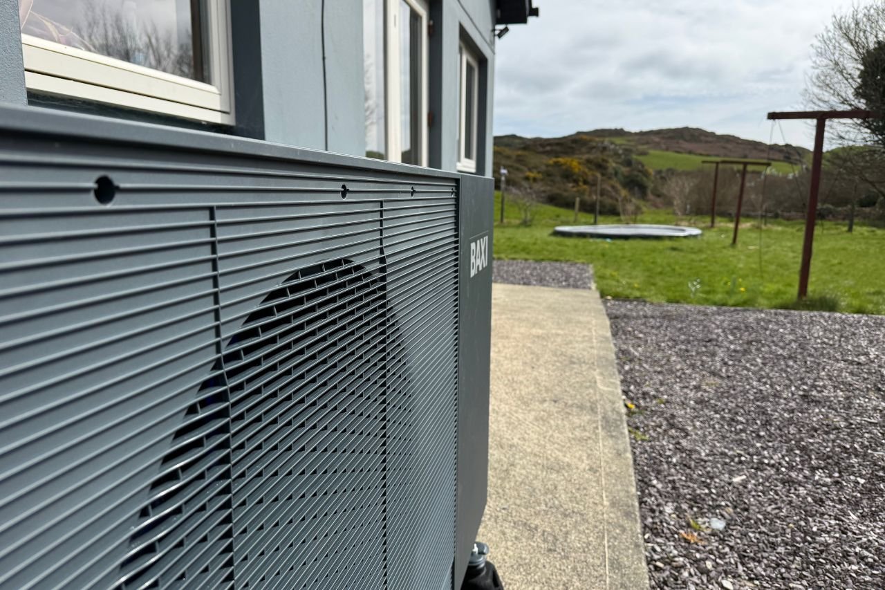 side view of baxi ai source heat pump