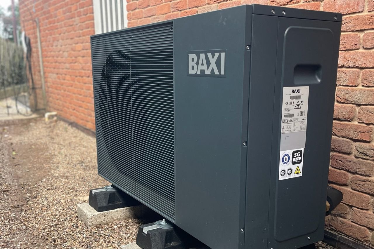 stin-installed-heat-pump-image