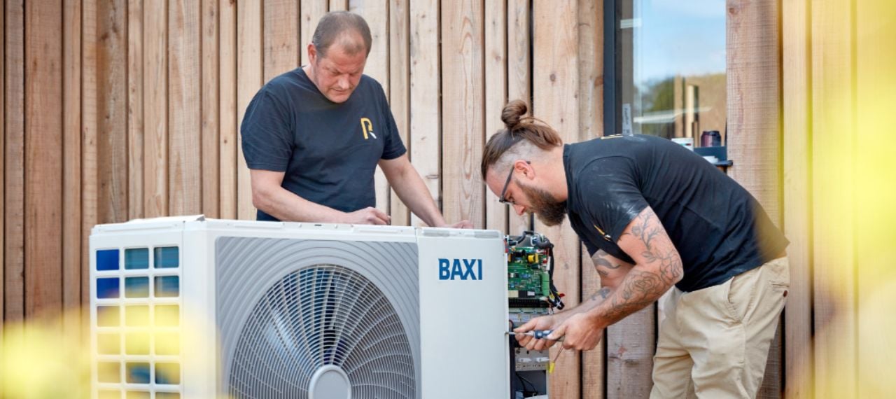 BAXI-PEASENHALL-ASHP-INSTALL-038-LR-1280x570