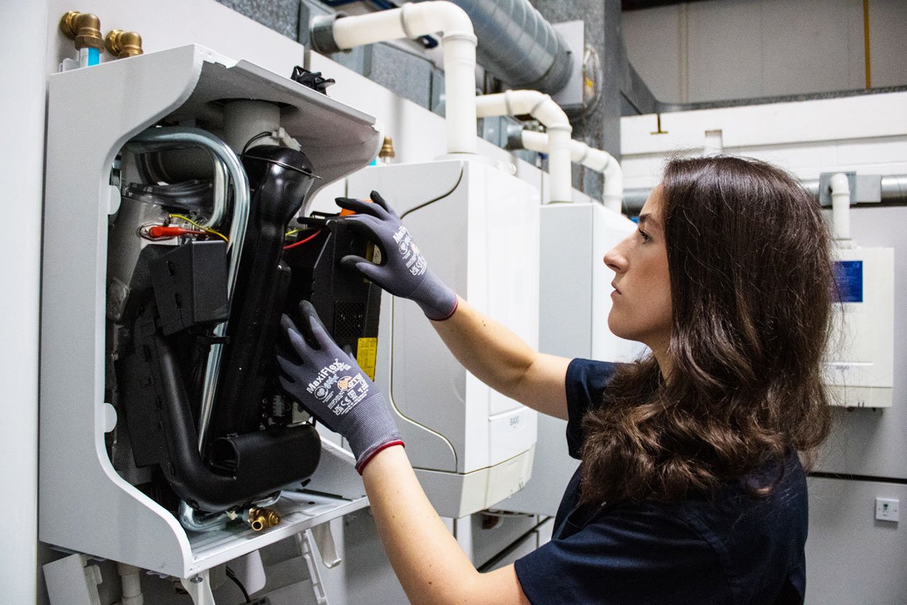 Baxi Boiler Training - Learn inside out of a Boiler