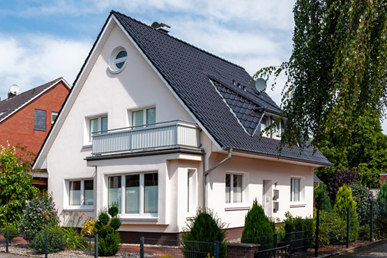 Ein Haus mit Hybridheizung - für kleine Budgets