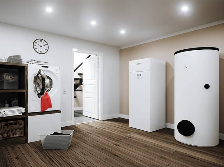 Die Wärmepumpe BSW NEO von BRÖTJE im Hauswirtschaftsraum eines Hauses