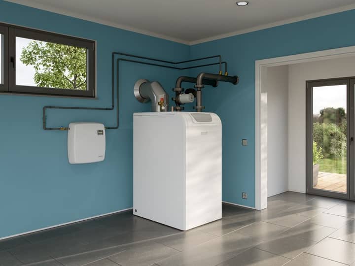Zwei Wasseraufbereitungsgeräte, aufgestellt im hellblau gestrichenen Tecknikraum.
