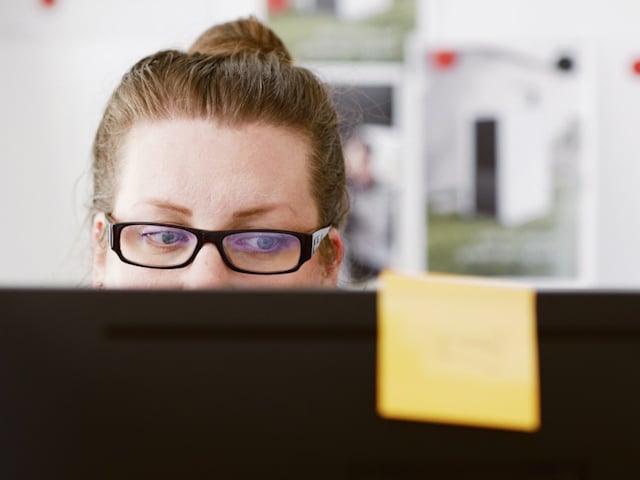 BRÖTJE Expertin übernimmt den Fördermittelcheck für die Kundschaft