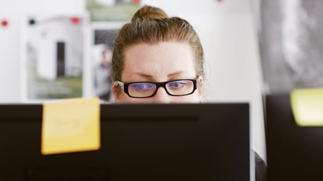 BRÖTJE-Expertin übernimmt den Fördermittelcheck für die Kundschaft