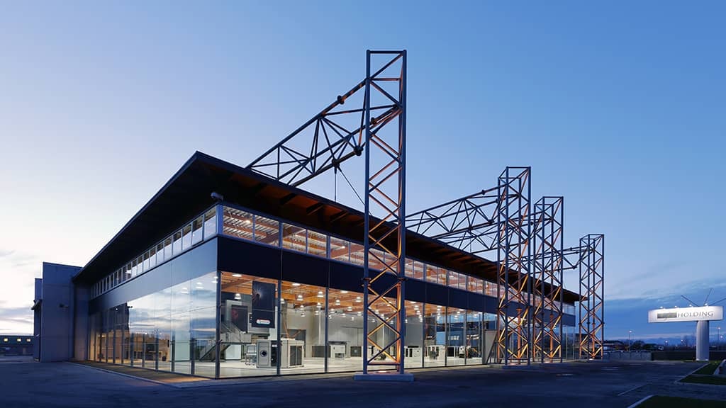 Gebäude der G.I. Holding in Latisana, Italien