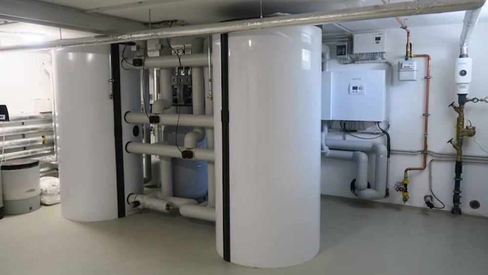 BRÖTJE Referenz: Wärmepumpen-Hybridheizung im Mehrfamilien-Wohnungsbau