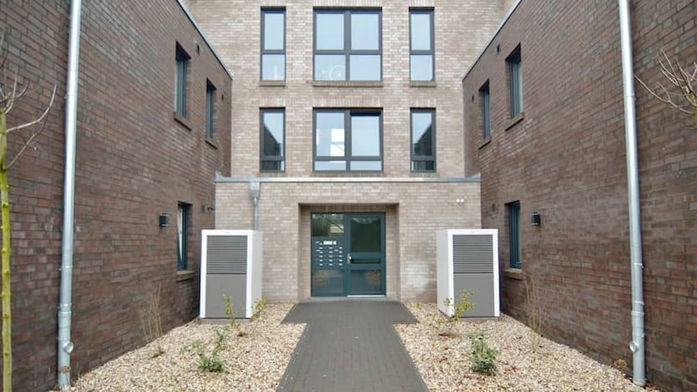 BRÖTJE Referenz: Wärmepumpe im Geschosswohnungsbau