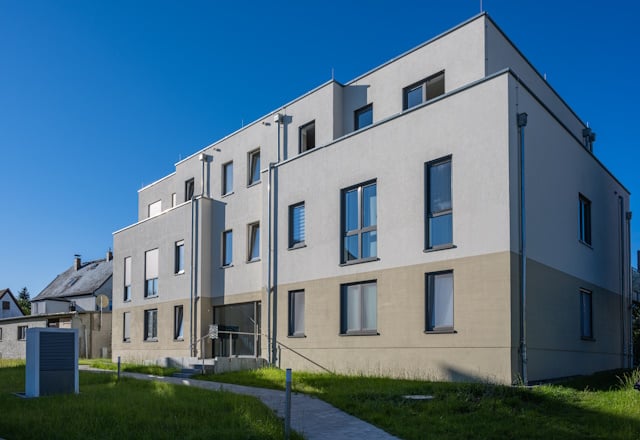 BRÖTJE Referenz: Hybridwärmelösung mit Wärmepumpe und Gas-Brennwerttechnik im Mietwohnungsbau