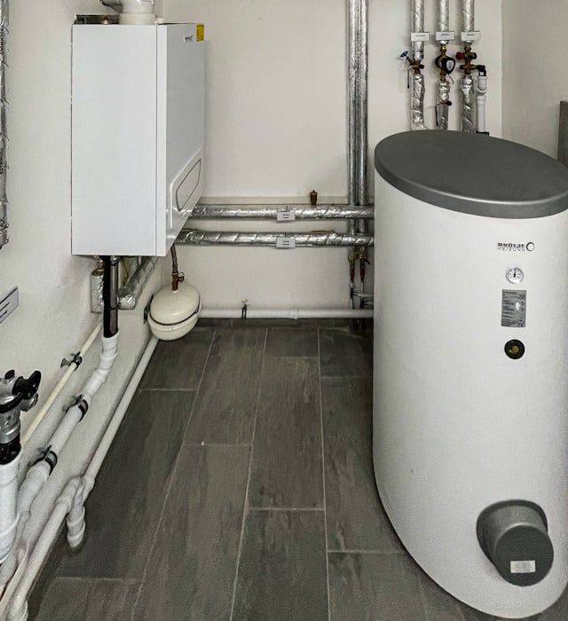 BRÖTJE Referenz: Hybridwärmelösung mit Wärmepumpe und Gas-Brennwerttechnik im Mietwohnungsbau