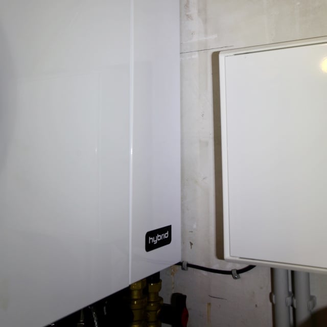 Wärmepumpen-Hybrideinheit Kit 65 von Brötje