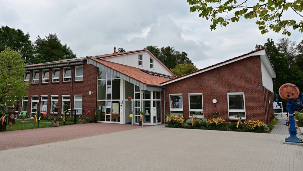 BRÖTJE Referenz: Familienzentrum mit Hybrid System