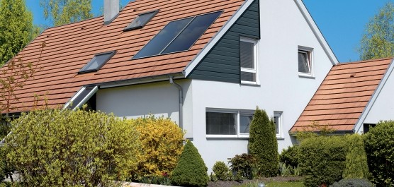 photo-d-ambiance-systeme-solaire-cesi-inisol-uno-panneau-solaire