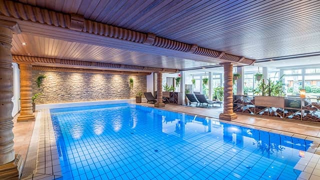 Schwimmbad Landhaus Haake mit Heiztechnik BHKW von Remeha