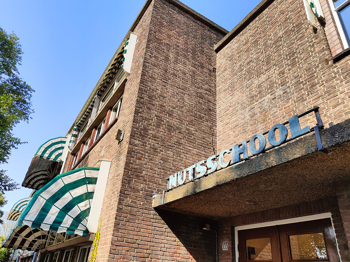 renovatie-nutsschool-den-haag_hybride-systeemoplossing-remeha