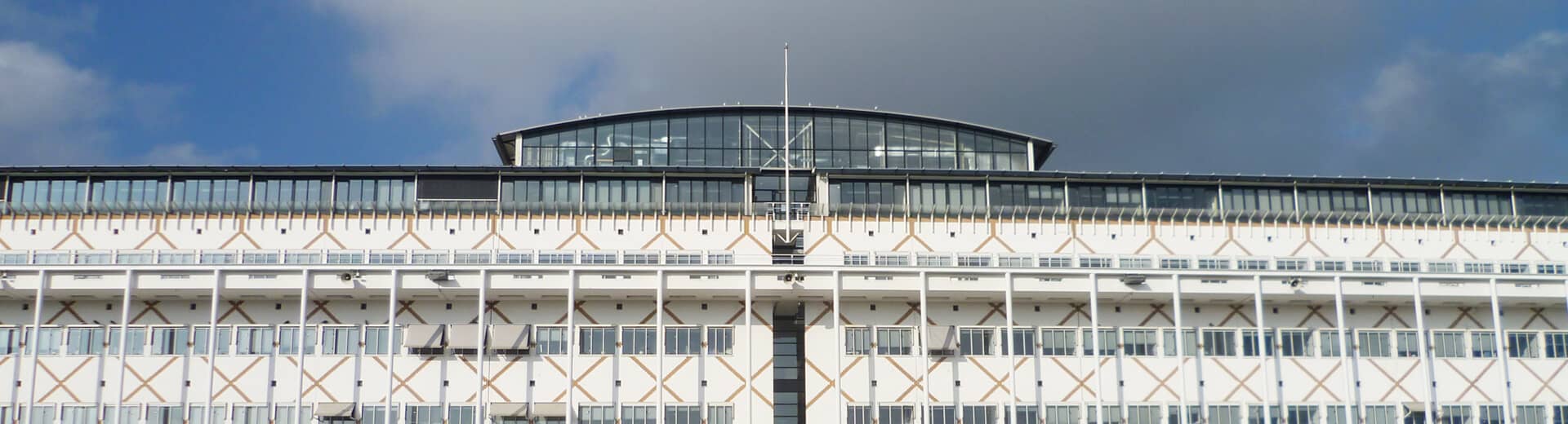 Stadhuis_apeldoorn_header_1920x520