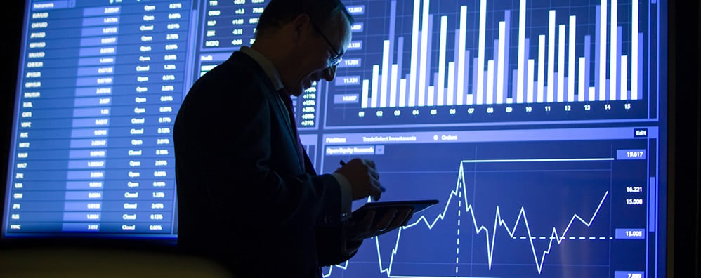 Economic Outlook April 2024 header