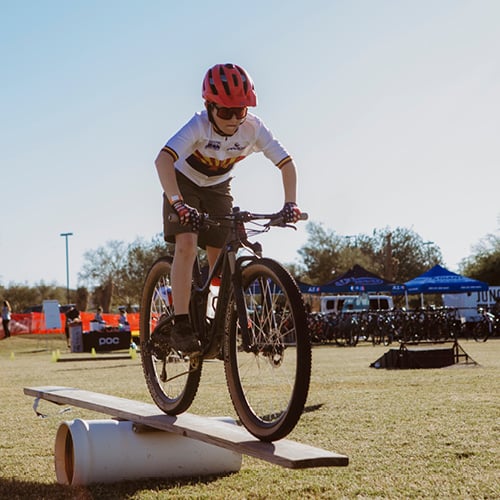 BELMKT-41218 GRAPHICS Pay It Forward Story Wes Biesen_500x500_4