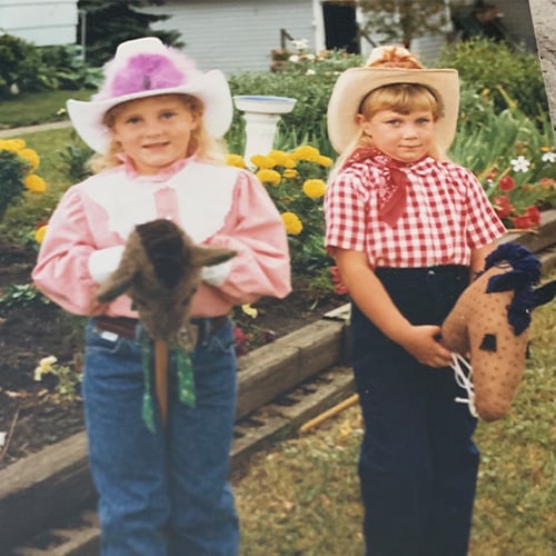 Pay It Forward Story - Bell employees, childhood photo
