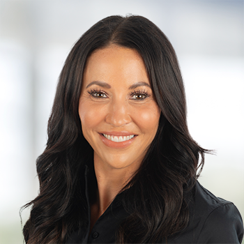 Danielle Hugunin Team Photo