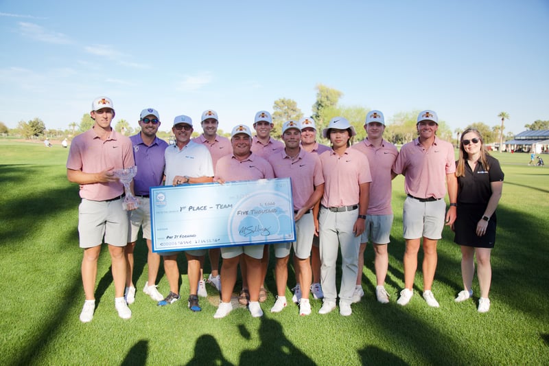 Bell Bank Pay It Forward Collegiate winning team