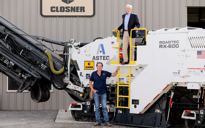 Closner CEO, Bennett Closner and BOK Financial commercial relationship manager, Dan Walker.