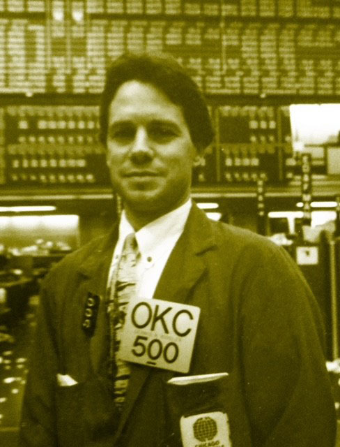 Dennis Kissler en el piso de operaciones