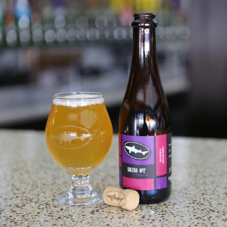 Solera No. 2 by Dogfish Head Craft Brewery