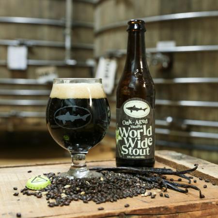 Oak-Aged Vanilla World Wide Stout by Dogfish Head Craft Brewery