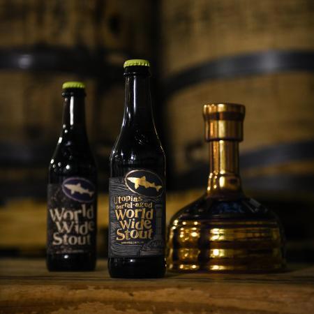 Utopias Barrel-Aged World Wide Stout by Dogfish Head Craft Brewery