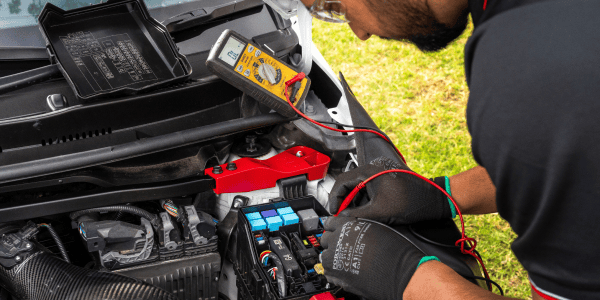 We come to you for car battery replacement