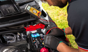 Lube-Mobile-Auto-Service-Delivered-Car-Battery-Replacement-Mobile
