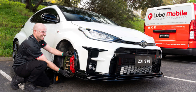 Lube-Mobile-Auto-Service-Delivered-Mobile-Tyre-Service