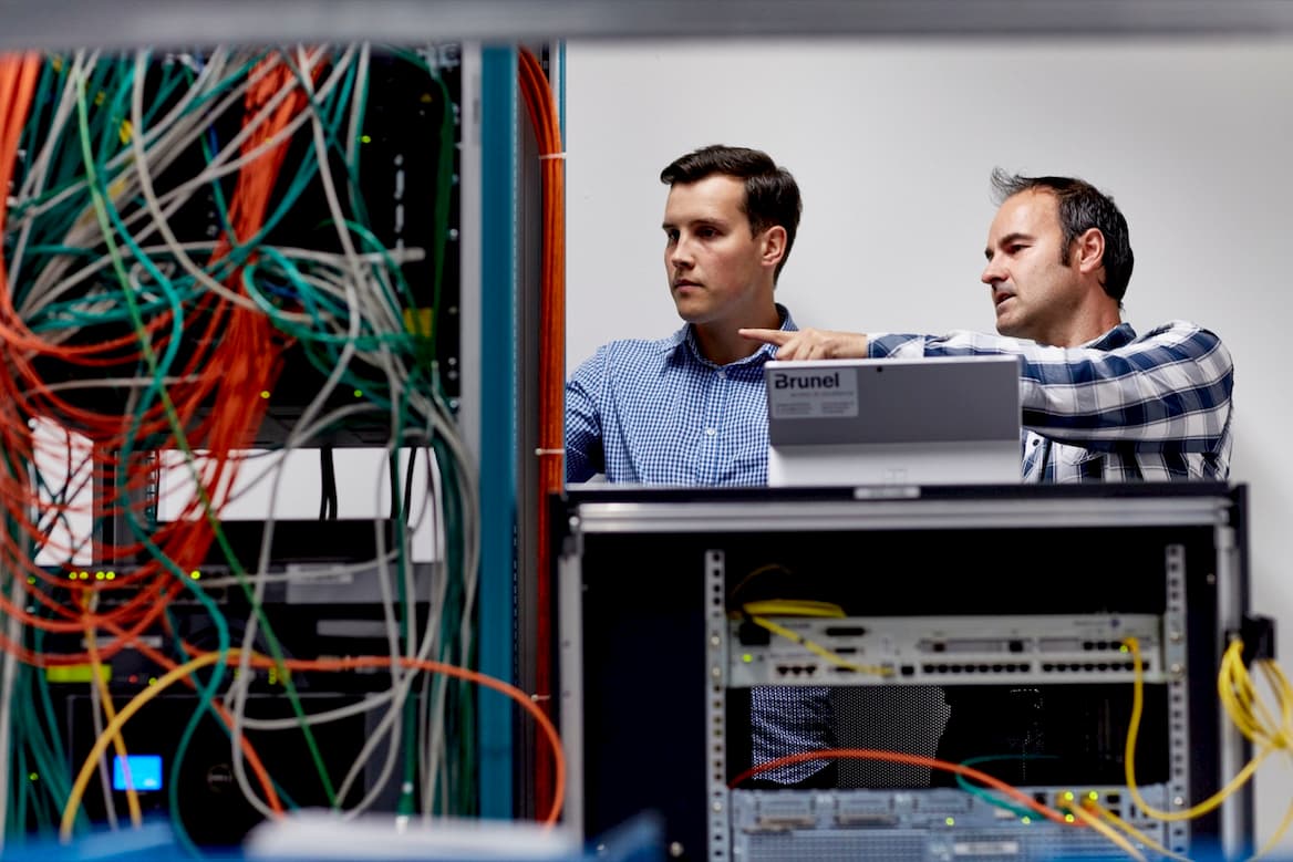 Card Business- und Industrial IT