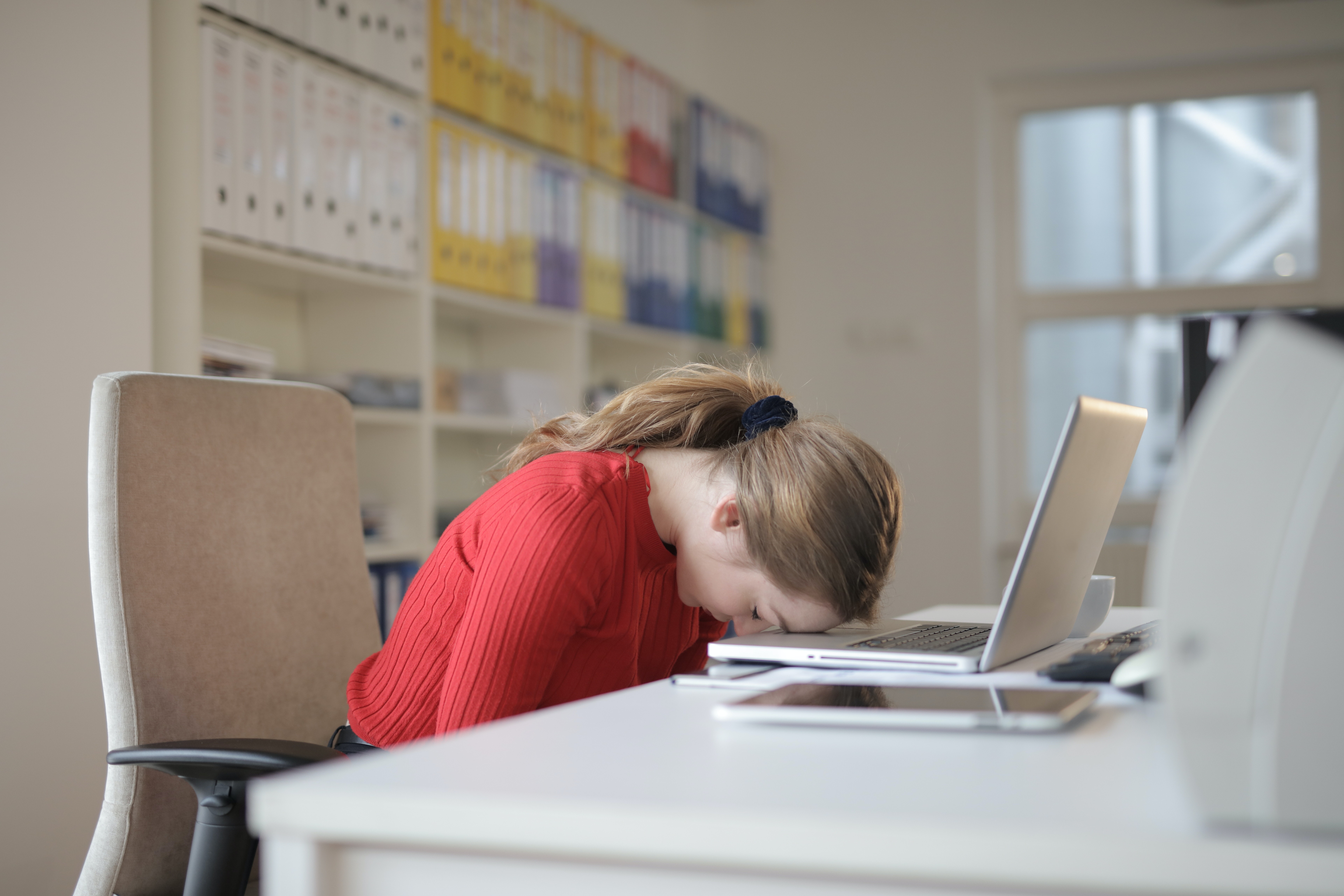 employee facepalm