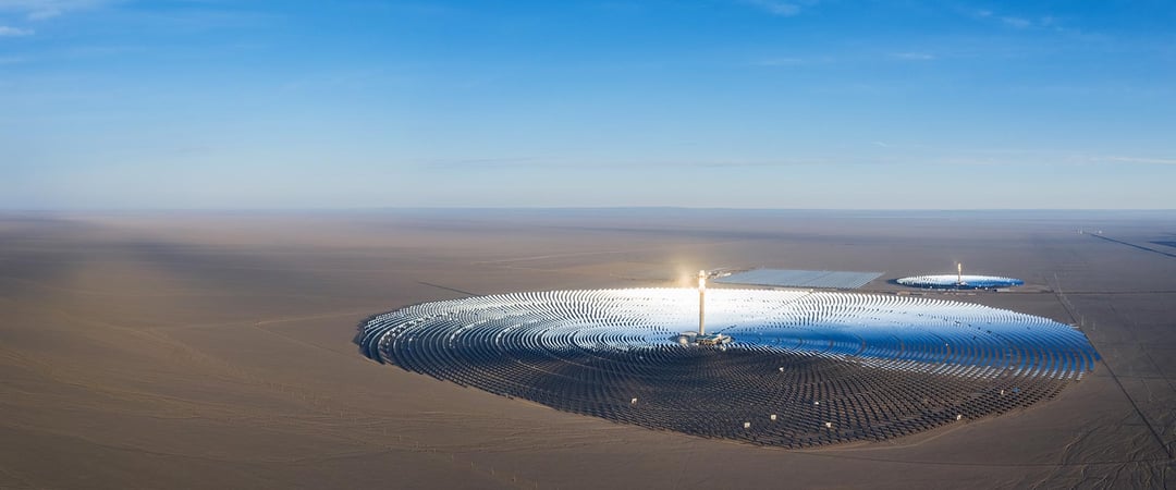 Molten salt tower at solar thermal power station Dunhuang, China