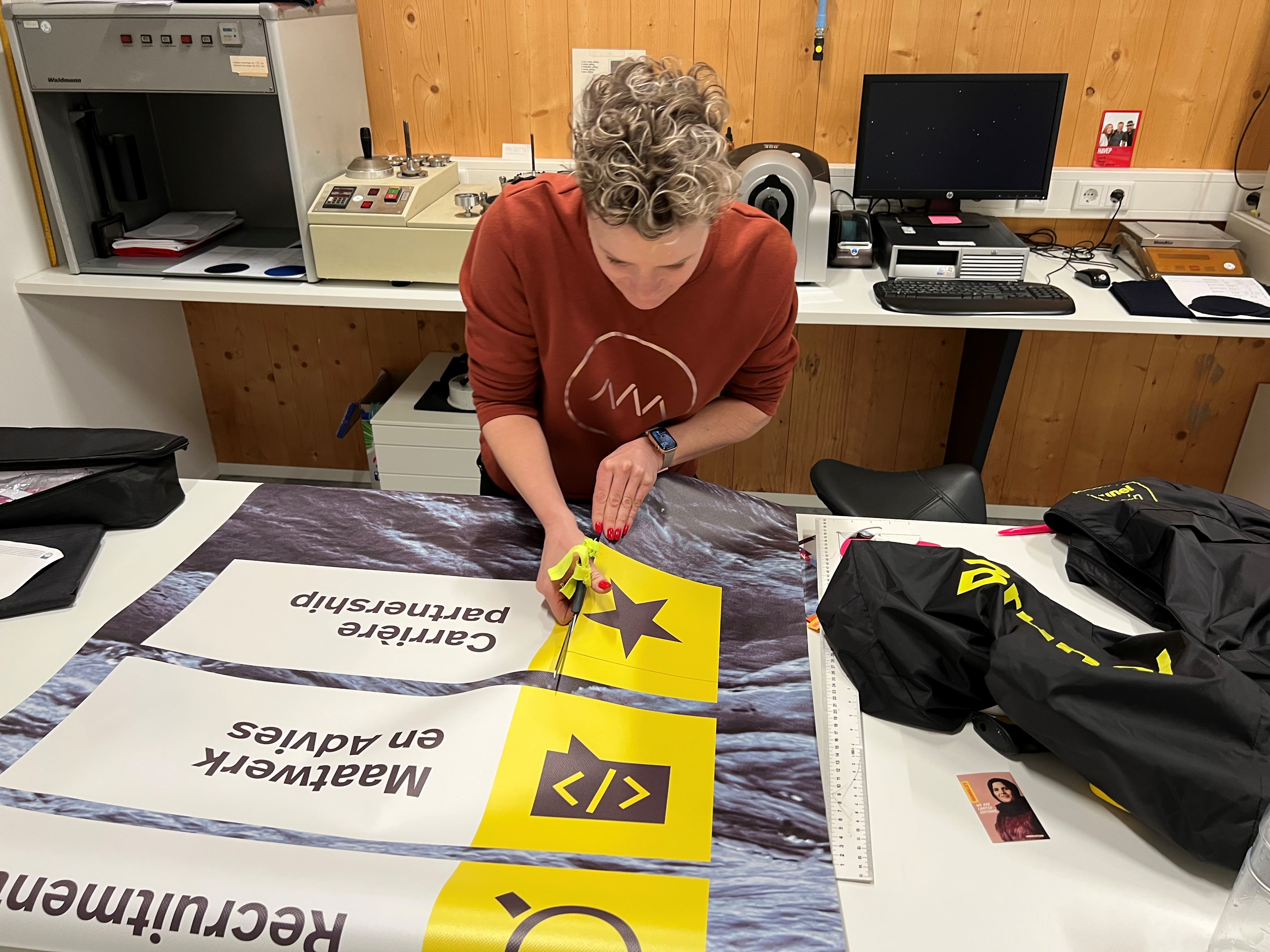 Card Building new habits