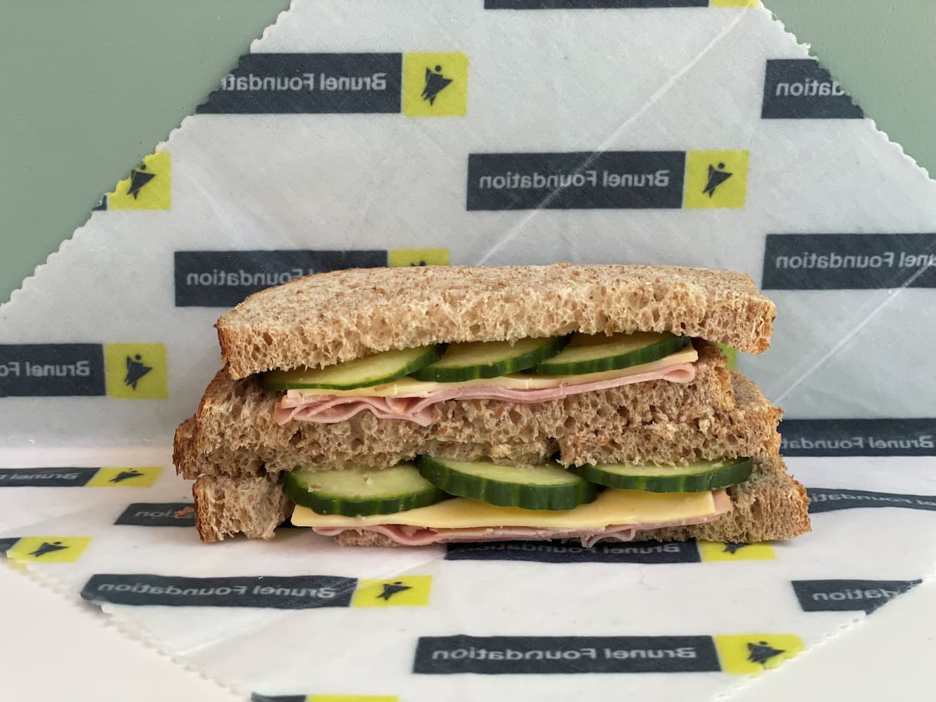 Sandwich with beeswax wrap